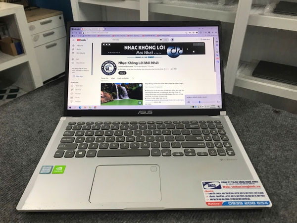 Laptop Asus Vivobook X509FJ EJ158T - Intel Core i7 Gen 8