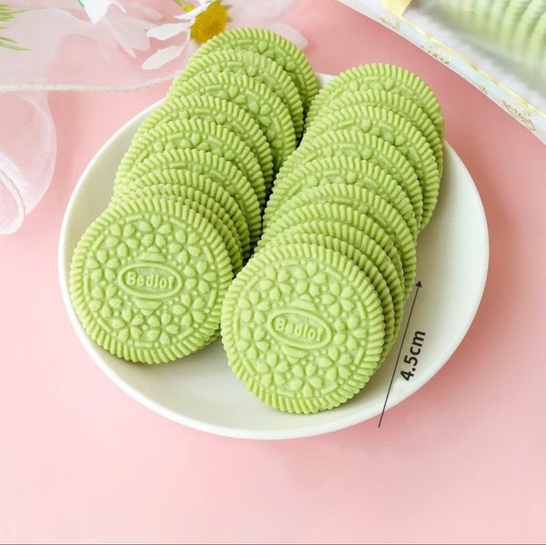banh-quy-hinh-tron-xanh-q641