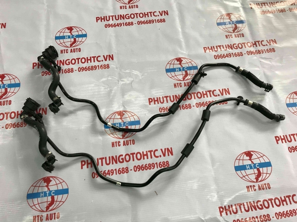 Ống nước bình nước phụ Mercedes - Benz W205 A2055012601