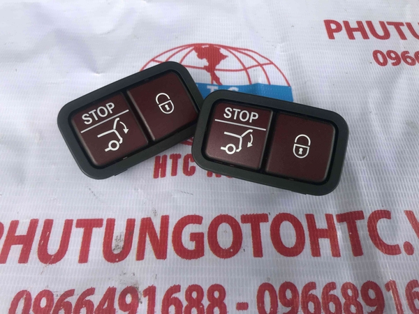 Công tắc mở cốp sau Mercedes - Benz W164 GL550 A2128210551 A2118219451