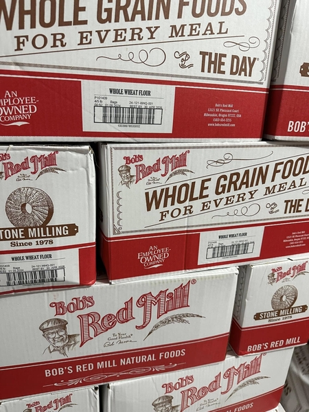 Bột Mì Nguyên Cám Hữu Cơ Bob's Red Mill 2.27kg