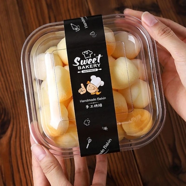 Hộp nhựa vuông trong 650ml W110