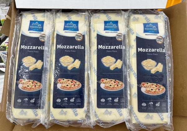 Phô mai Mozzarella Oldenburger (40% béo) 2.5kg