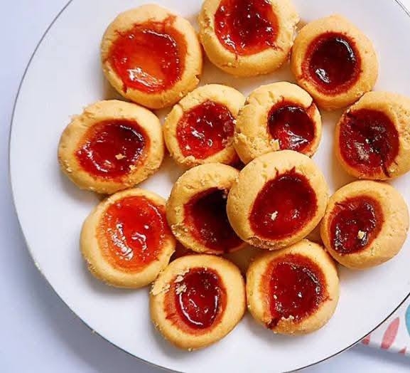 Mứt trái cây Menz Gasser 28g - Lốc 10 hũ