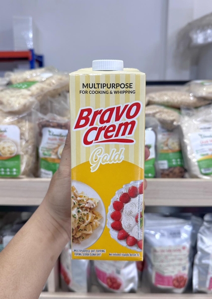 KEM SỮA ĐA DỤNG (MULTIPURPOSE) BRAVO CREM UHT COOK & WHIP CREAM 1L