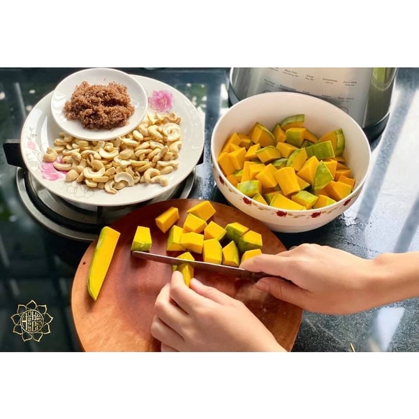 Hạt Điều Nhân Trắng Vỡ Đôi 1KG