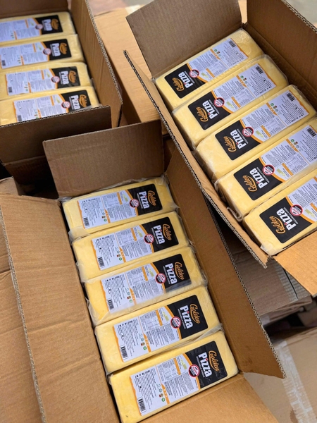 Phô mai kéo sợi mozzarella Golden Pizza khối 2kg