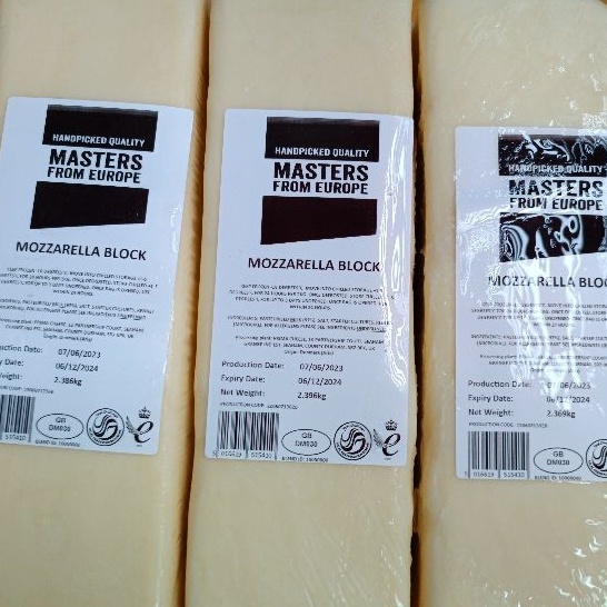 Phô Mai Mozzarella Masters From Europe UK (khối khoảng 2.5kg)
