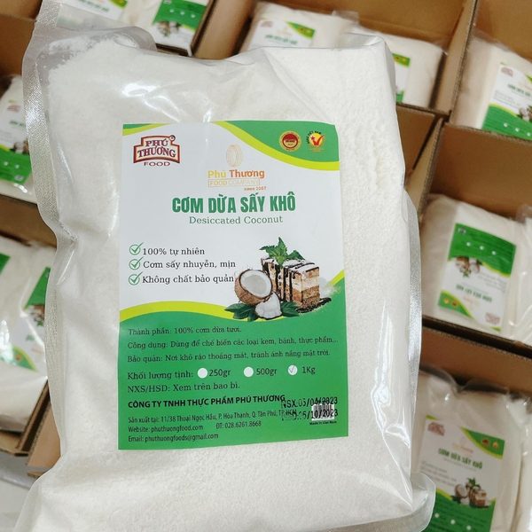 Cơm dừa sấy khô mịn Phú Thương Food 1kg (Độ Béo >62%)