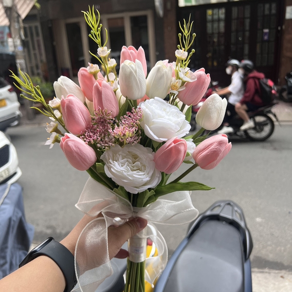 Hoa cưới cầm tay cô dâu T5-2023  Giangpkc  giangpkc-phu-kien-thoi-trang