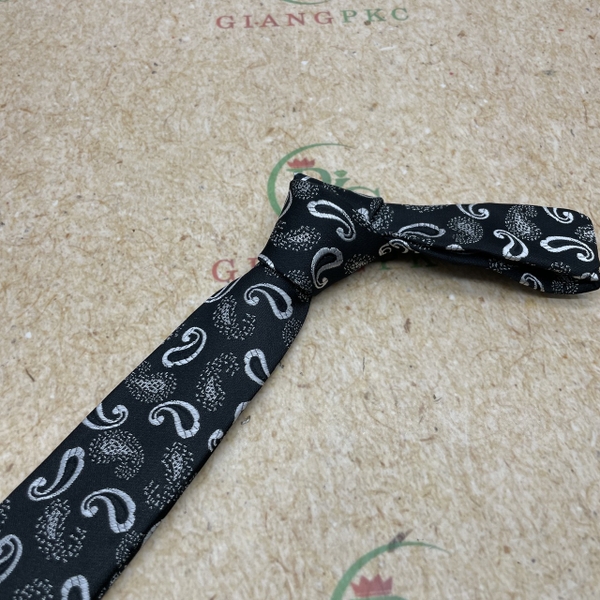 Cà vạt nam tự thắt 6cm công sở hoạ tiết hoa văn cổ điển đen trắng Giangpkc