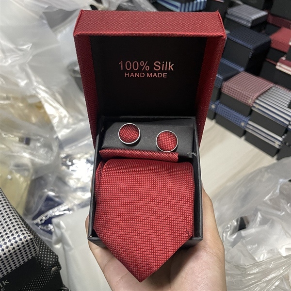 Cà vạt nam màu đỏ trầm kèm hộp bản nhỏ 6cm dành cho nam thanh niên set đầy đủ mẫu t11-2023 Giangpkc 011-19