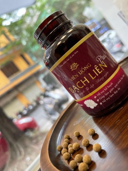 Viên uống Bạch Liên Plus điều hòa nội tiết tố, chống lão hóa da