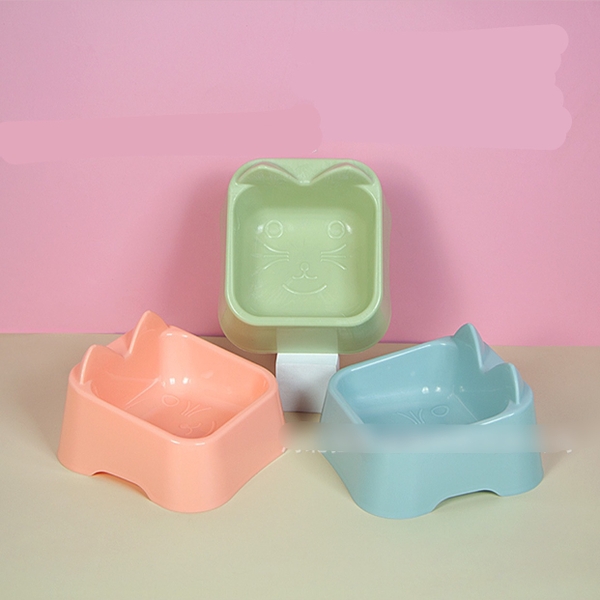 Spet Chén nhựa vuông tai mèo 15*16cm
