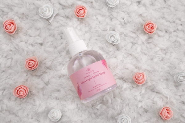 KM Silk Utra Light 150ML Xịt thơm nước hoa dưỡng bóng lông