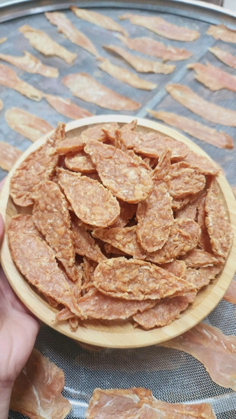 Kim Pet Chicken Jerky - Snack thưởng ức gà sấy khô cho chó nhỏ