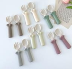 bo-thia-va-dia-modui-new-spoon-fork-set-xanh-la