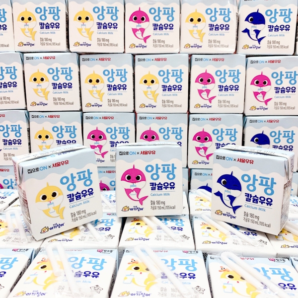 sua-tuoi-bo-sung-canxi-pinkfong-han-quoc-150ml-1y