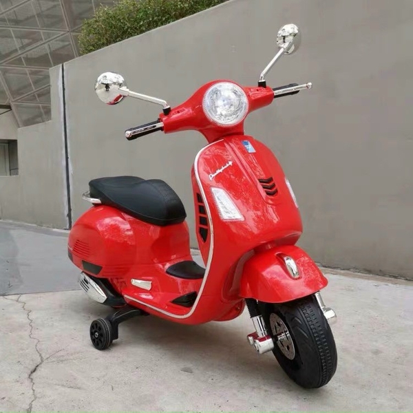 xe-may-dien-vespa-q618