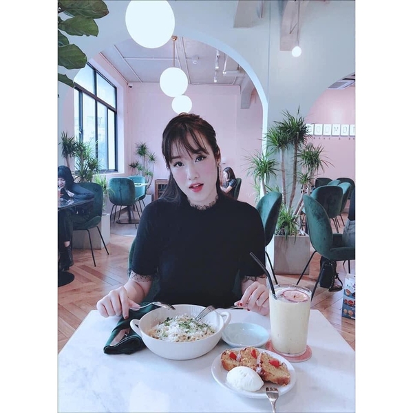 Áo len gân nhẹ Zara Auth new tag có sẵn