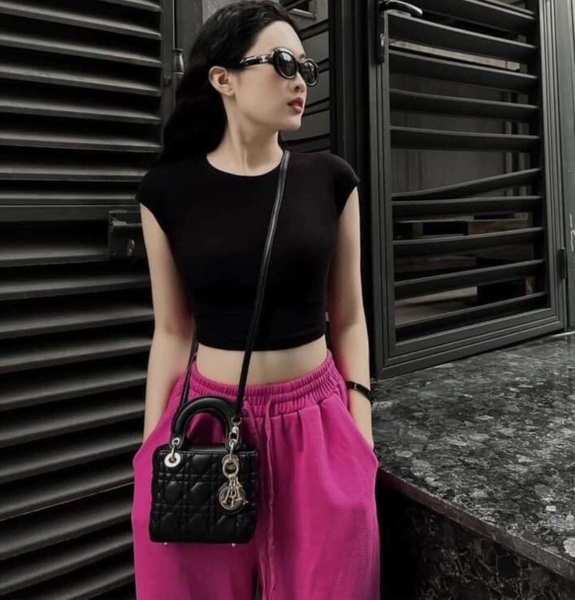 Áo phông dáng croptop ôm form nhỏ tay hến nhiều màu Zara Auth New Tag có sẵn 3641/312 3641312