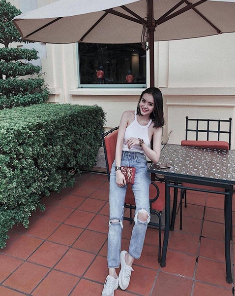 Quần jean nữ Zara dáng ống mài gối Auth New Tag có sẵn 9863/047 9863047
