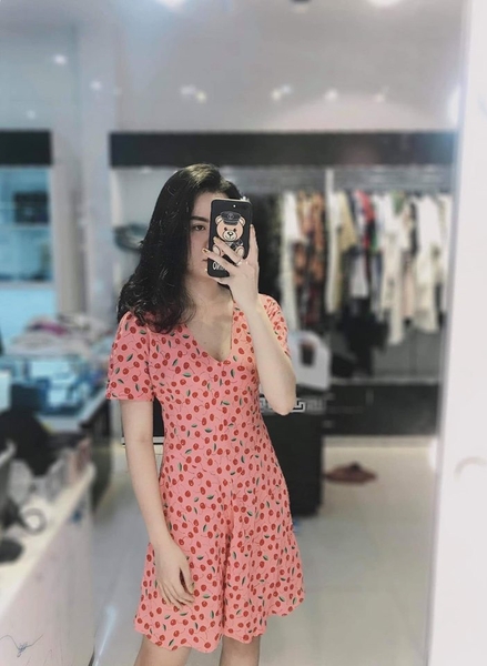 Váy dáng ngắn cherry Zara Auth New Tag có sẵn 7385/121 7385121
