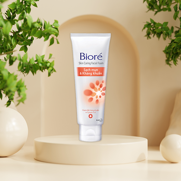 Sữa rửa mặt Bioré Skin Caring Facial Foam kháng khuẩn & sạch mụn 100g