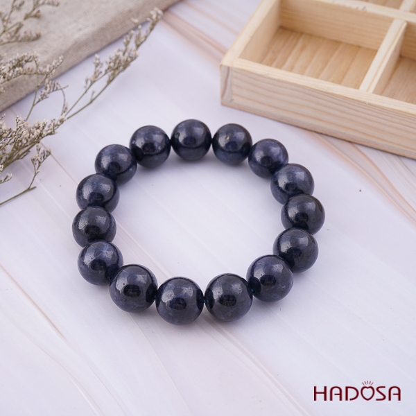 Ý nghĩa trong phong thủy của đá Sapphire lam ngọc
