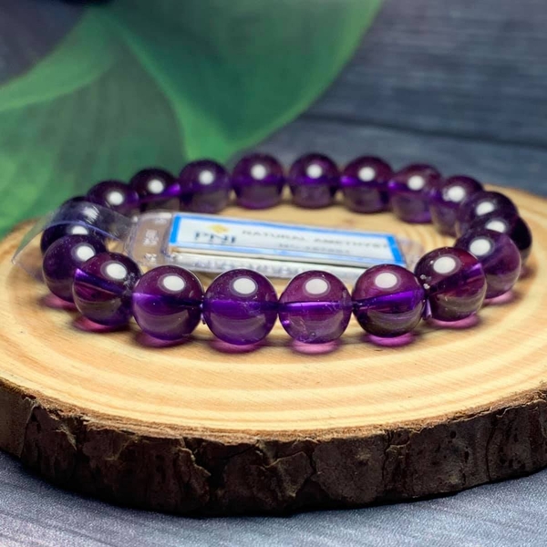 Bật mí vòng tay đá may mắn theo tháng sinh