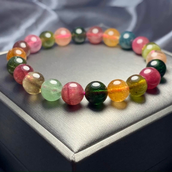 Những điều bạn chưa biết về đá Tourmaline