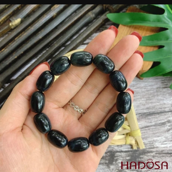 Đá mắt hổ xanh đen là gì? Ý nghĩa của đá mắt hổ trong phong thủy không thể bỏ qua