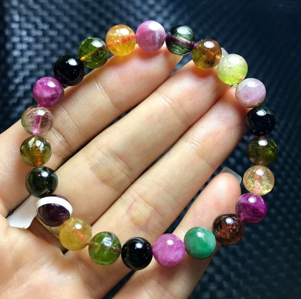 Đá Tourmaline Có Tác Dụng Gì​? 8 Lợi Ích Không Ngờ Tới