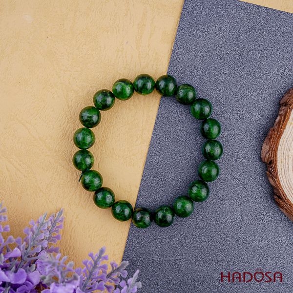 Những mệnh nào hợp vòng tay đá Diopside?
