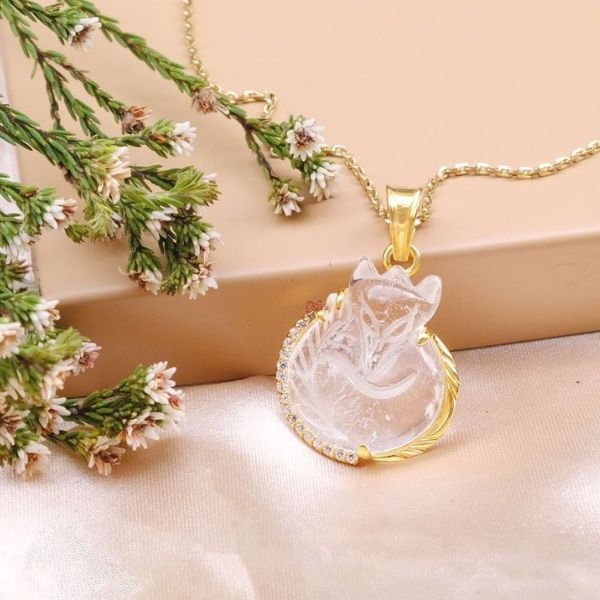 Mặt Dây Chuyền Đá Thạch Anh Trắng - Vẻ Đẹp Sang Trọng