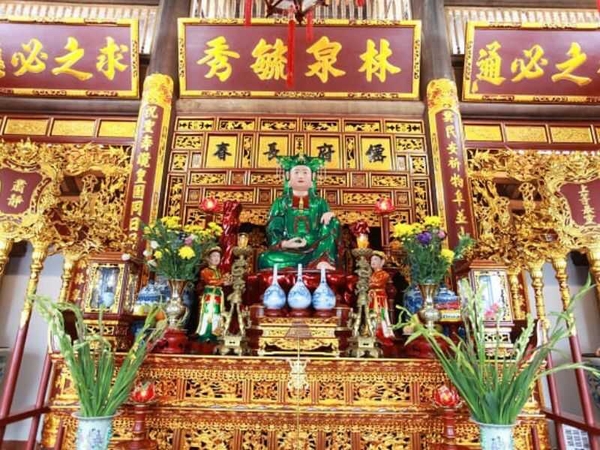 Người Có Căn Bà Chúa Thượng Ngàn: Hình Tượng Tâm Linh