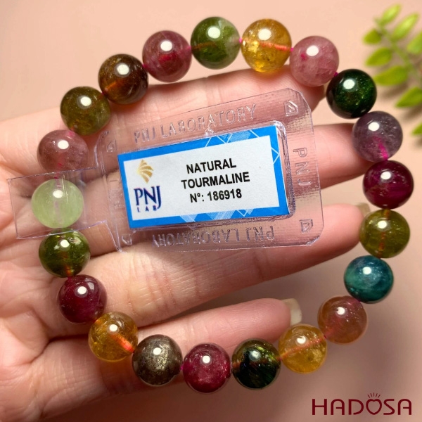 Khám phá ý nghĩa Tourmaline đa sắc- bảo vật hộ thân, chiêu tài lộc hợp mọi cung mệnh