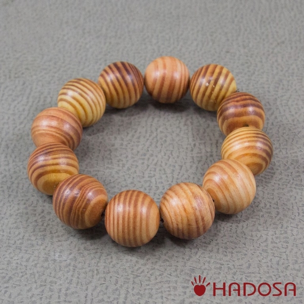 Cách mua vòng đeo tay gỗ quý phù hợp với bản thân