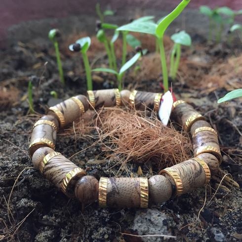 Mua vòng chuỗi trầm hương mang nhiều may mắn