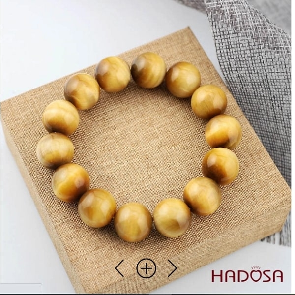 Vòng Đá Mắt Hổ Hợp Mệnh Gì? Công Dụng Nổi Bật Đá Mắt Hổ