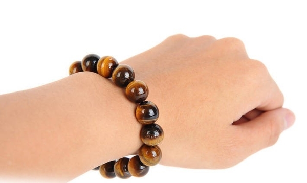 Chọn vòng tay đá phong thủy cho người mệnh Hỏa