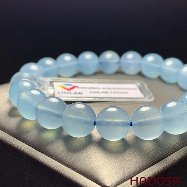 Vòng tay phong thủy mệnh thủy – 7 mẫu vòng tay được săn đón