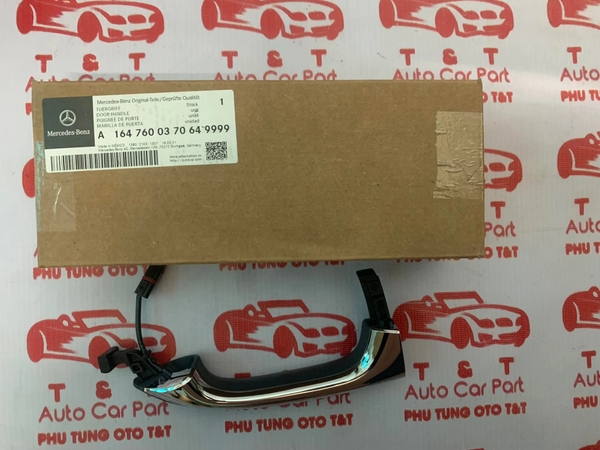 Tay nắm cửa MERCEDES Ml W164 RHD A1647600370