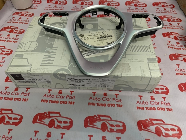 ỐP vô lăng Maybach W222 A0994648302