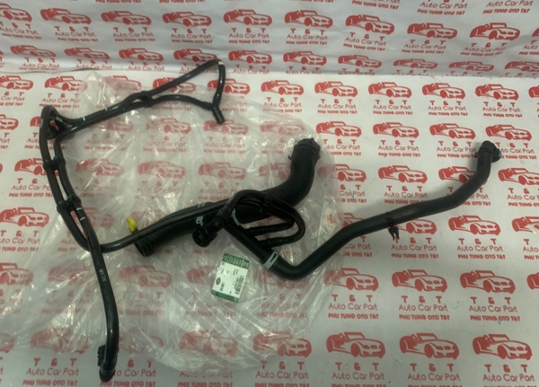 LR034637  Ống nước động cơ xe Range Rover Sport L494