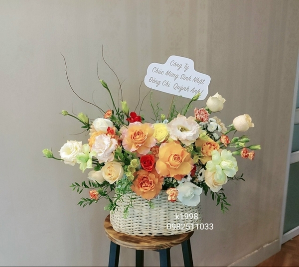 GIỎ HOA CHÚC MỪNG SINH NHẬT CÔ GIÁO ĐẸP TẠI HÀ NỘI , HOA TƯƠI HÀ NỘI