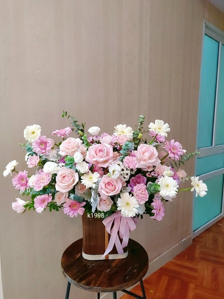 LẴNG HOA HỒNG CHÚC MỪNG SINH  NHẬT MẸ ,CHỊ GÁI , EM GÁI ĐẸP . HOA SINH NHẬT CẦU GIẤY