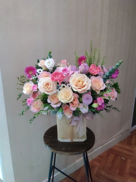 LẴNG HOA CHÚC MỪNG SINH NHẬT , KHAI TRƯƠNG , HỘI NGHỊ , SỰ KIỆN Ở HÀ NỘI . HOA TƯƠI HÀ NỘI