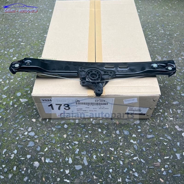 compa-len-xuong-kinh-mazda-bt50-chinh-hang