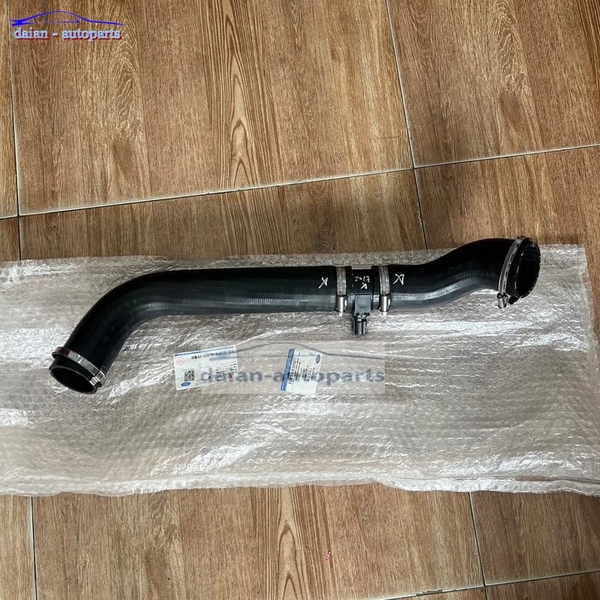 ong-gio-vao-ket-giai-nhiet-turbo-transit-2-4-chinh-hang